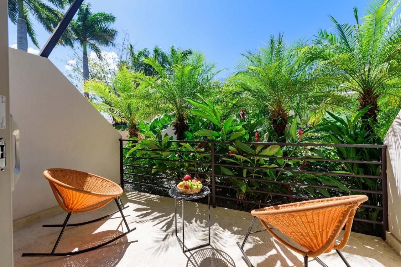 Mother Earth Luxury Boutique Hotel, Restaurant & Spa (Adults Only) Tamarindo Exterior photo