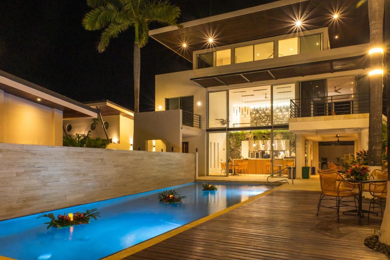 Mother Earth Luxury Boutique Hotel, Restaurant & Spa (Adults Only) Tamarindo Exterior photo