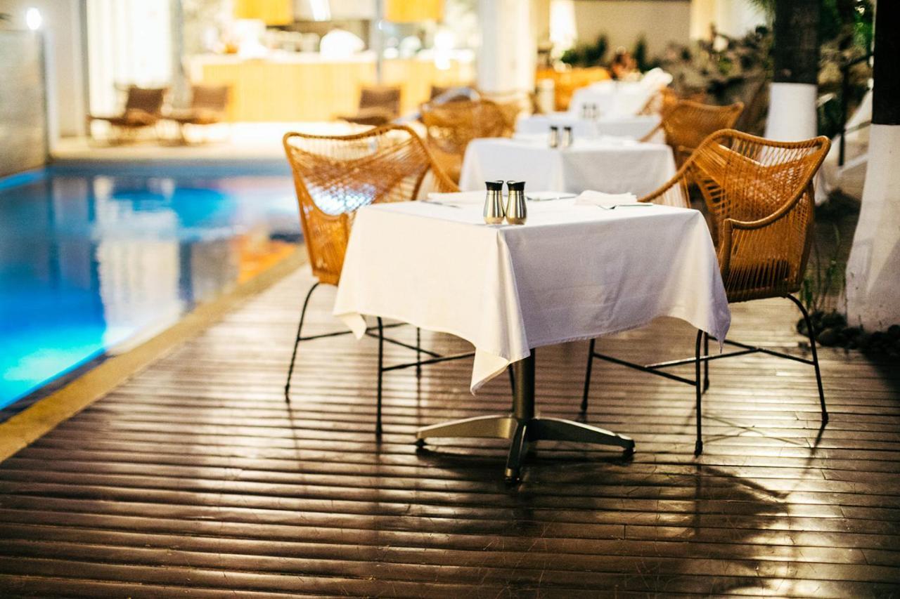 Mother Earth Luxury Boutique Hotel, Restaurant & Spa (Adults Only) Tamarindo Exterior photo