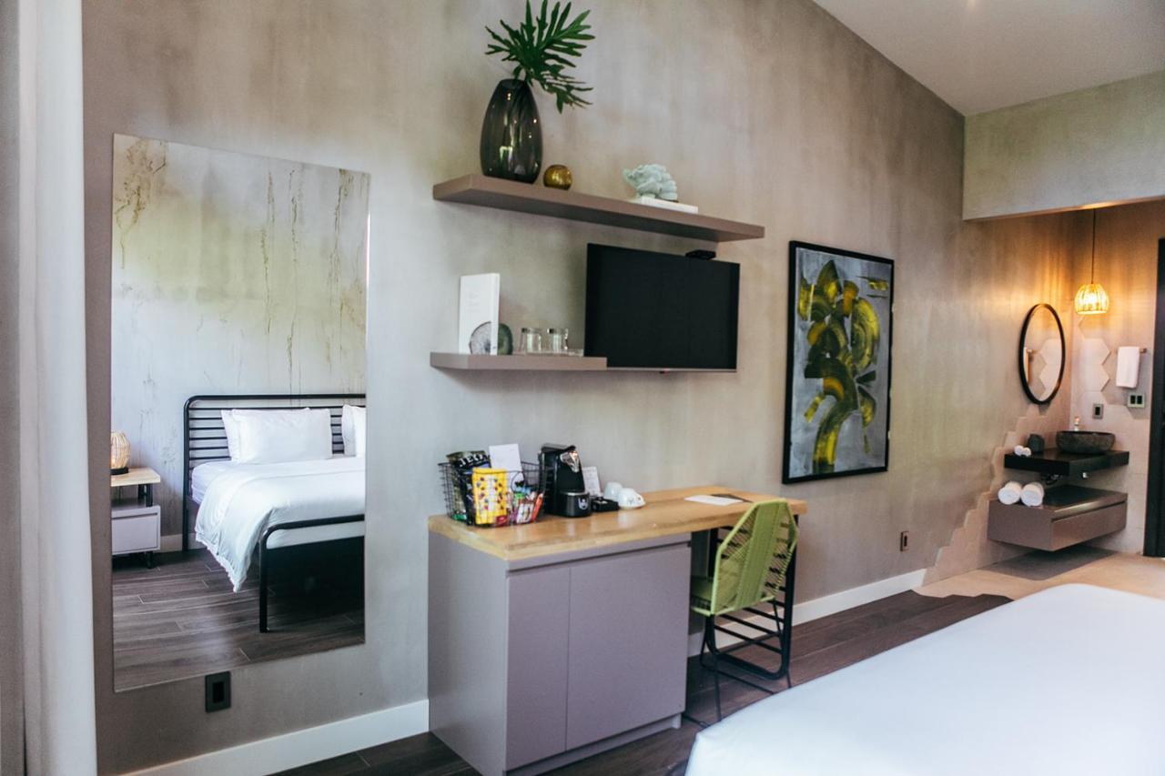 Mother Earth Luxury Boutique Hotel, Restaurant & Spa (Adults Only) Tamarindo Exterior photo